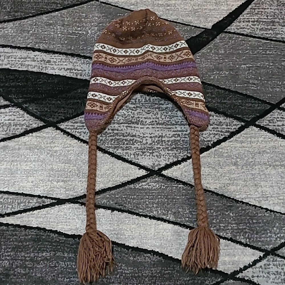 FADED GLORY WINTER KNIT TASSELS BEANIE HAT CAP PRICE FIRM